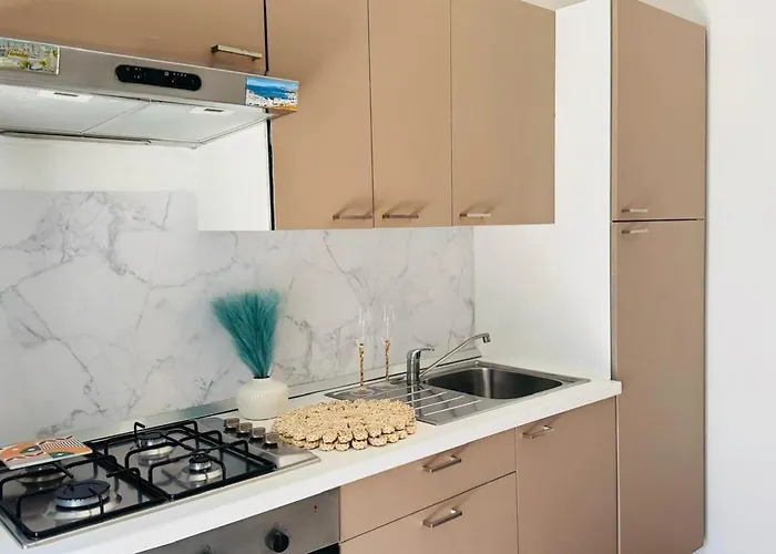 Gin House Seaview Apartman *